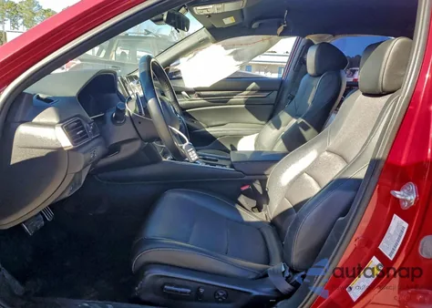 2022 Honda Accord Sport z USA, uszkodzony, nr VIN 1HGCV1F30NA058439
